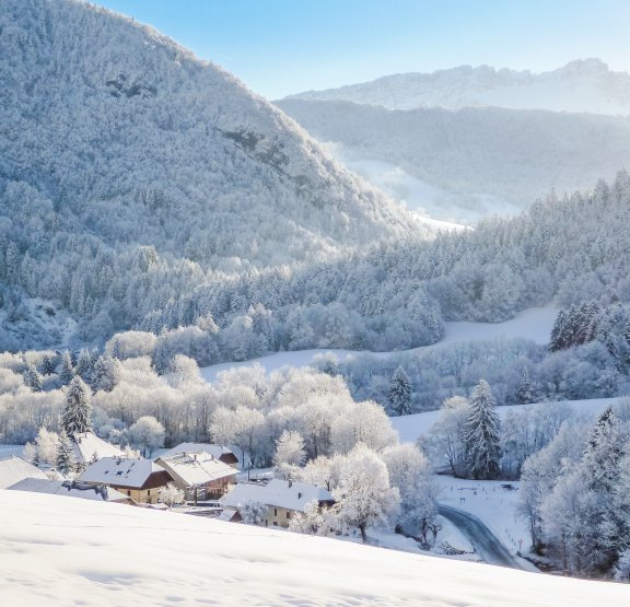 Village d'Aillon-le-Jeune sous la neige